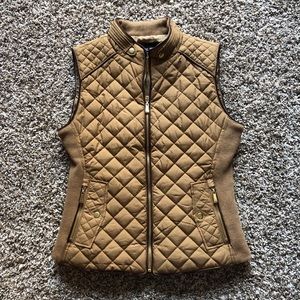 Tan Active USA quilted vest